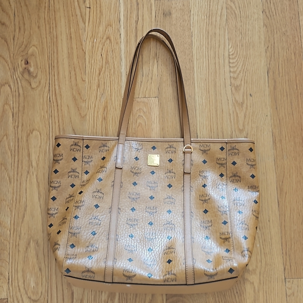 MCM Toni logo heritage pattern medium carryall